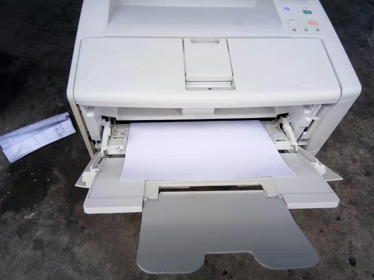 打印機加墨粉后紙紙張發黑_針式打印機設置好紙張 出紙兩份_excel怎么設置打印紙張