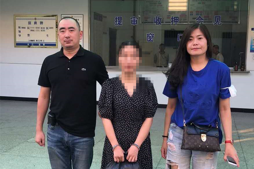 電腦上驗證碼顯示不出來_電腦wifi顯示正在驗證身份_電腦版微信不顯示掃碼