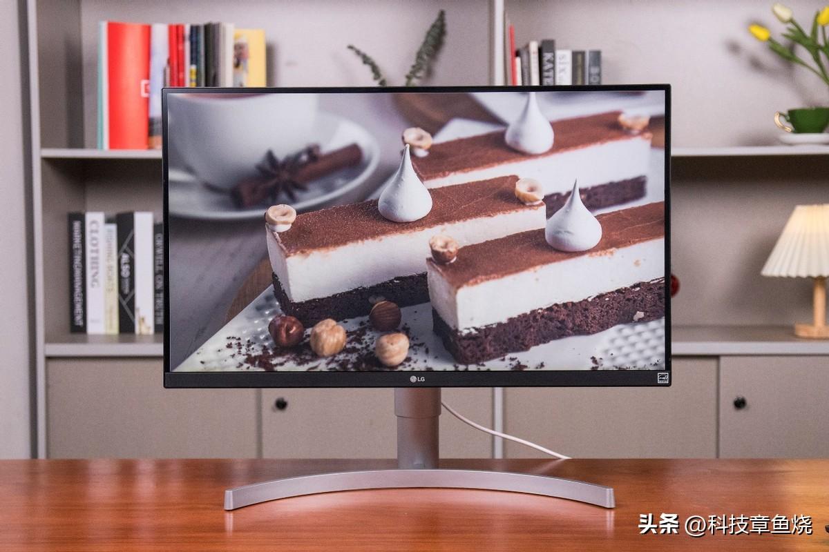 android用代碼寫布局_用js寫html代碼案例_寫代碼用多大的顯示器