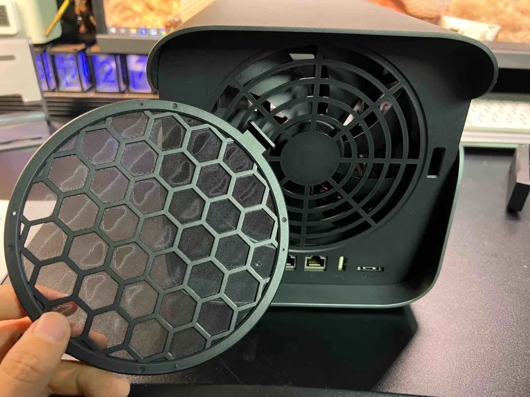 qq空間封面自定義圖片_qq封面啥意思_封面qq